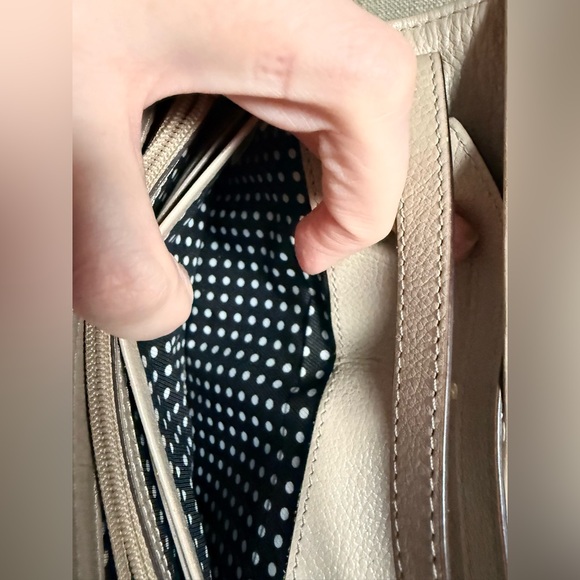 Kate Spade Black and Cream Bow Wallet - Picture 8 of 15